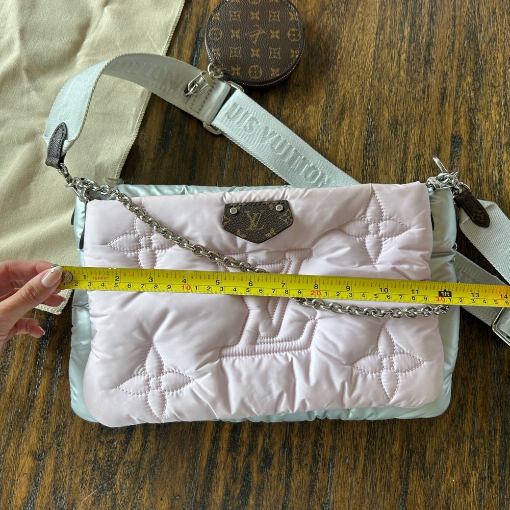 LOUIS VUITTON Econyl Monogram Pillow Maxi Multi Pochette Accessories Silver Pink - Picture 13 of 15